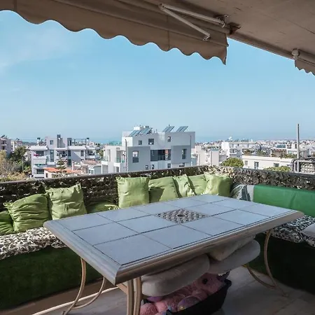 Ioanna's Hellenic Hospitality * Athene