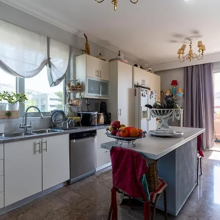 Ioanna's Hellenic Hospitality Hostel Atina
